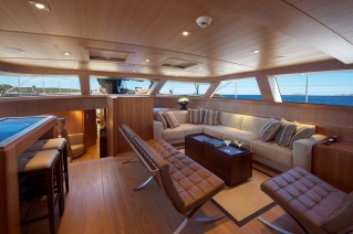 Sailing yacht Sarissa -  Upper Salon
